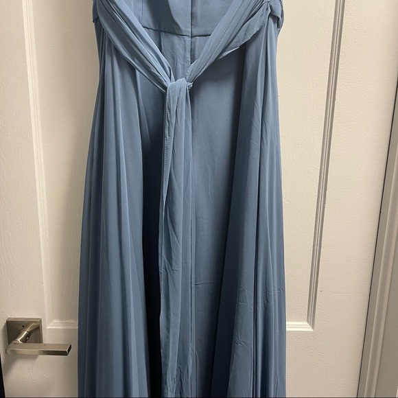 💙 David’s Bridal Bridesmaid Dress 💙 - Picture 8 of 10